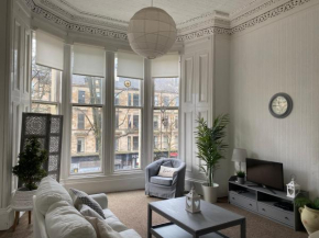 Captivating Apartment in Glasgow Westend UK